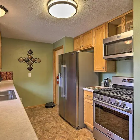 Quiet Rapid City Home - Walk To Canyon Lake Park Exterior photo