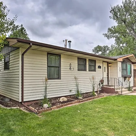 Quiet Rapid City Home - Walk To Canyon Lake Park Exterior photo